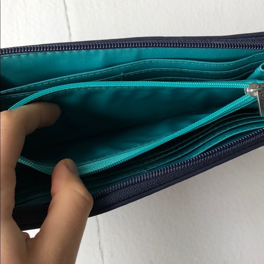 Fossil Wallet - Picture 6 of 8